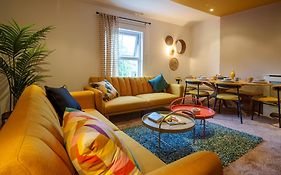 Stay With Airhgt @ Luxe Apartment In Central Harrogate